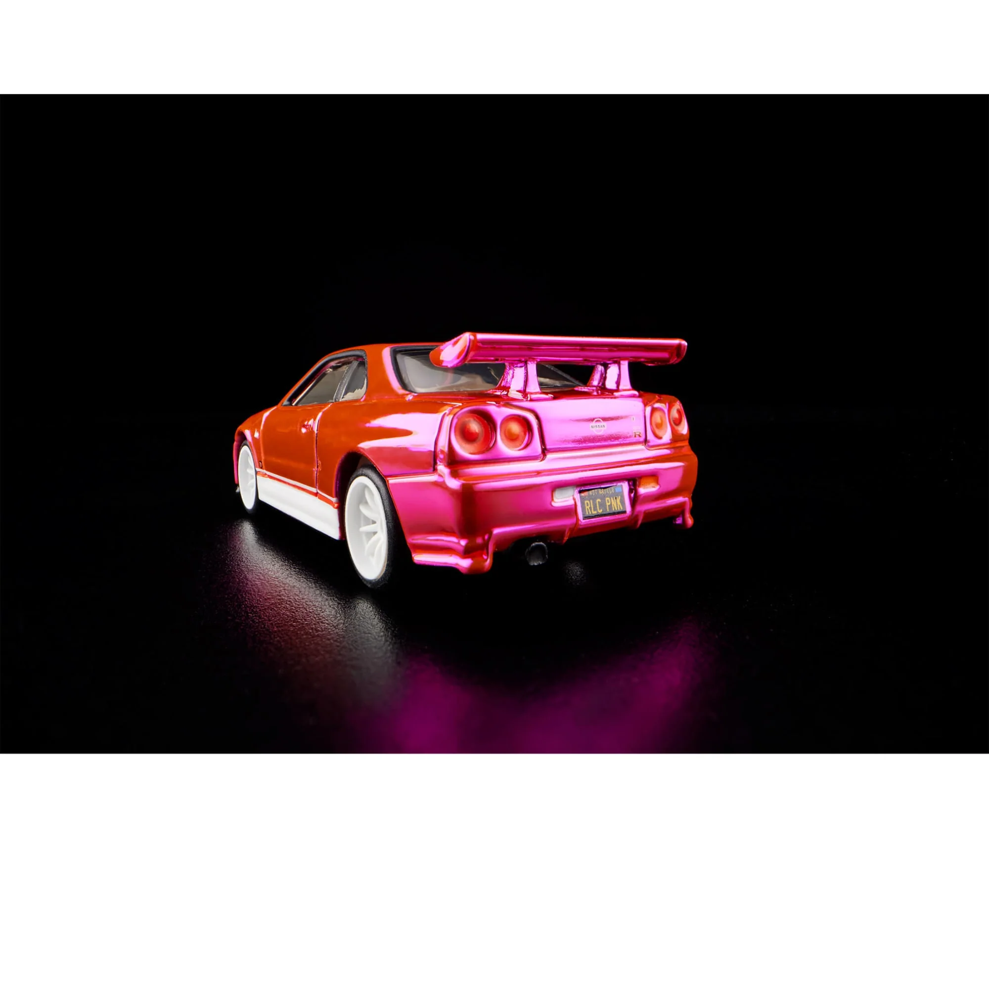 RLC Exclusive Pink Editions Nissan Skyline GT-R - Image 18