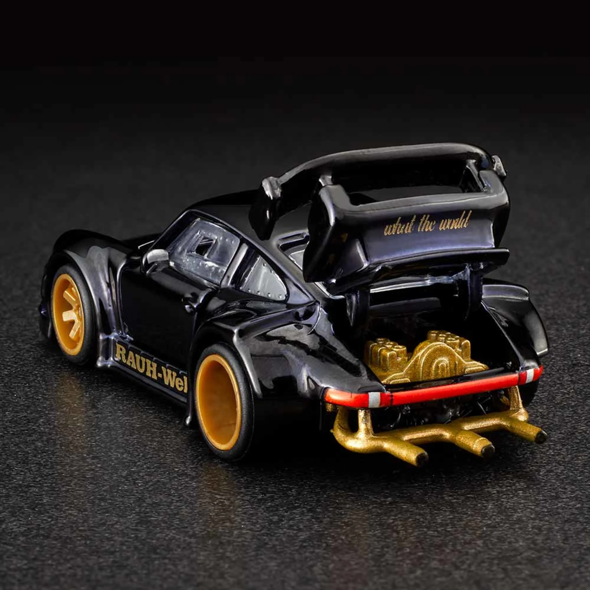 RLC Exclusive RWB Porsche 930 w/ Akira Nakai Figurine - Image 5