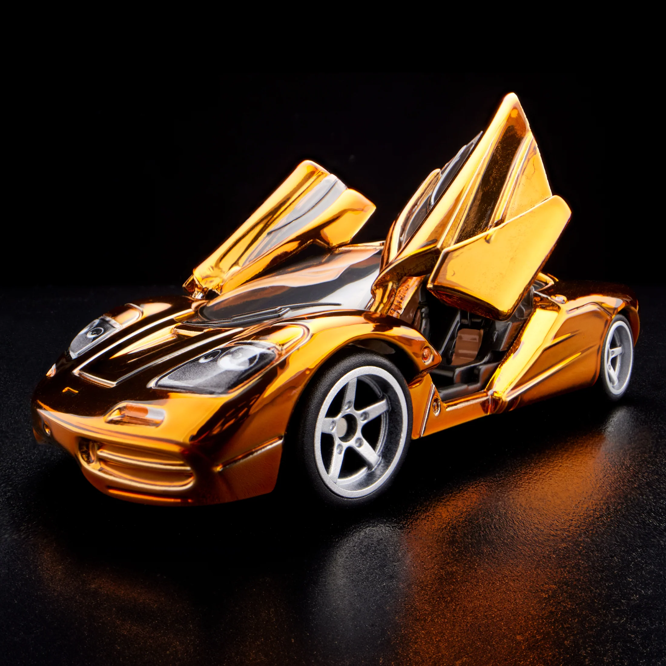 RLC Exclusive McLaren F1 - Image 13