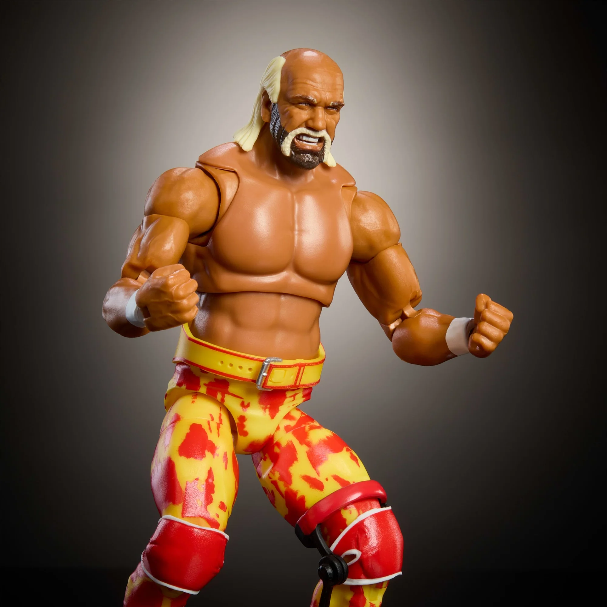 WWE Legends Ultimate Edition Hulk Hogan Action Figure - Image 5
